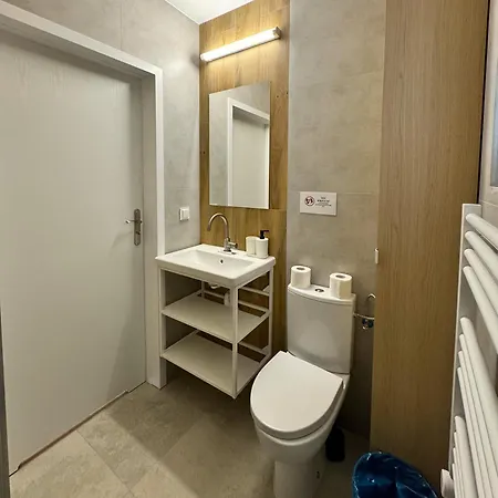 Osrodek Wczasowy Ostrow Pieckowski Orman Evi