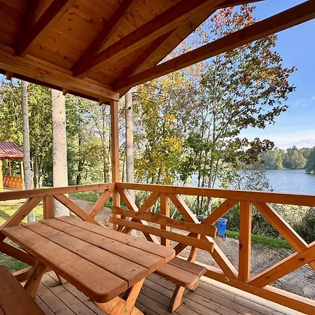 Osrodek Wczasowy Ostrow Pieckowski Piecki (Warmian-Masurian)