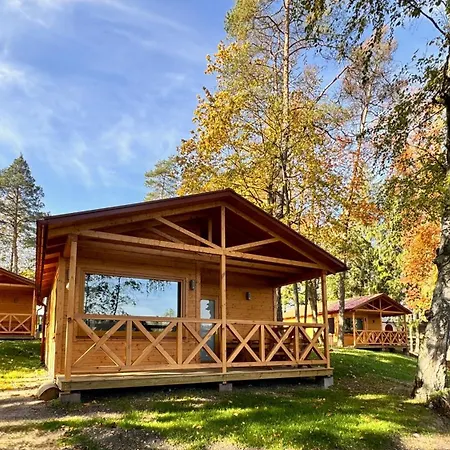 Osrodek Wczasowy Ostrow Pieckowski Lodge