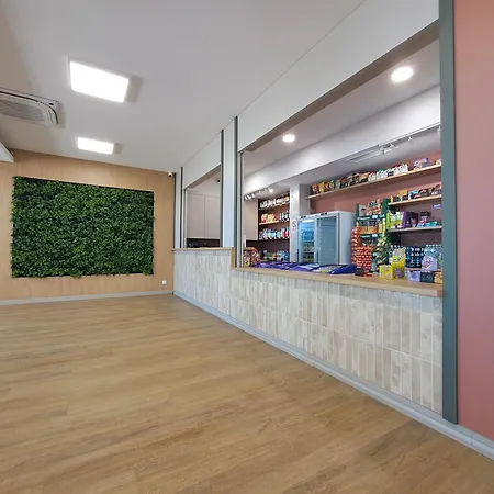 Osrodek Wczasowy Ostrow Pieckowski